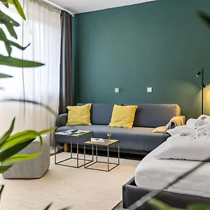 Luxomes - Spacious For 4 - Kitchen - Parking Ingolstadt