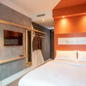 Ibis Budget Hotell
